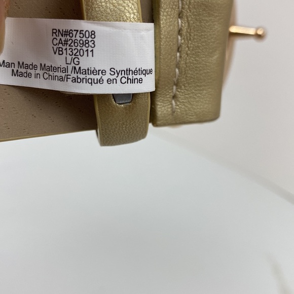 Vince Camuto gold belt with pearl and rhinestone accents on gold buckle NWT! - Picture 5 of 9